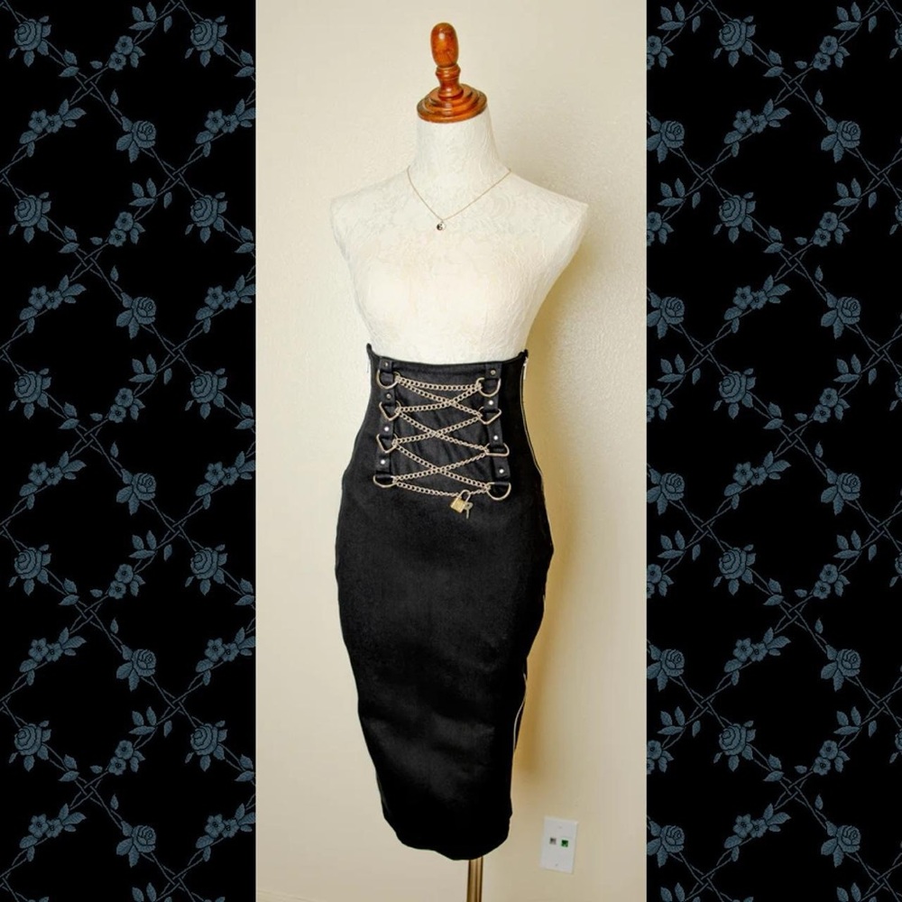 Vintage Rave Cosplay Chain Cyber Gothic Corset Rocker Clubwear Rocker Skirt M